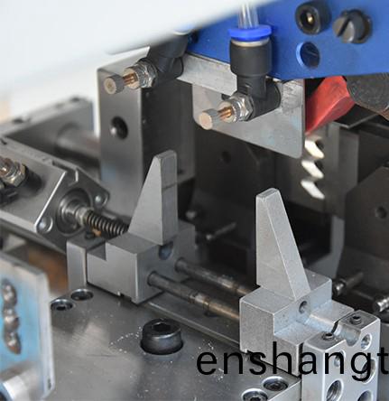 全(quan)自(zi)動高速裁線剝皮(pi)機（編織熱(re)剝(bo)）